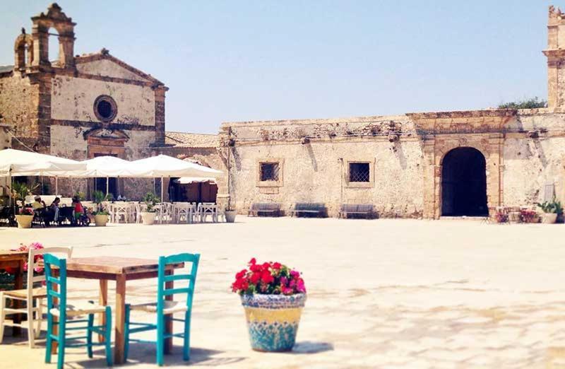 Casale Hibiscus Villa Santa Maria Del Focallo Exteriör bild